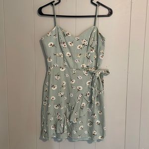 Floral skater dress - Size Medium - Green